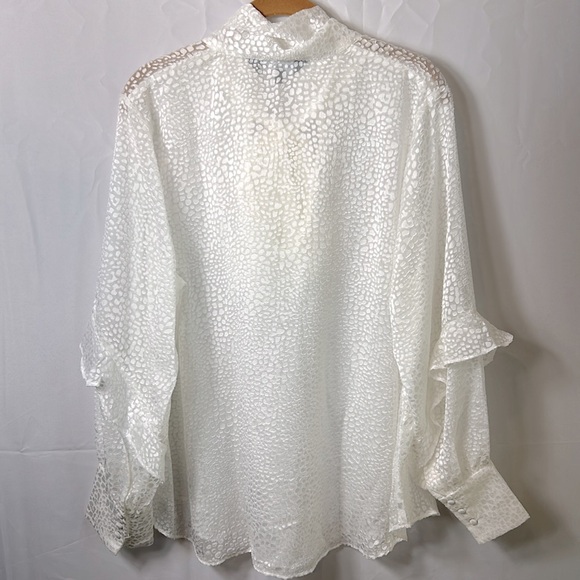 Rachel Roy Collection bright white sheer blouse size 16W Keyhole Front Tie New - Picture 4 of 10